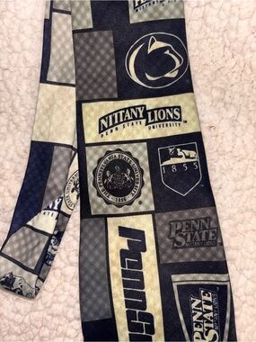 Penn State Nittany Lions Allover Logo Polyester Tie